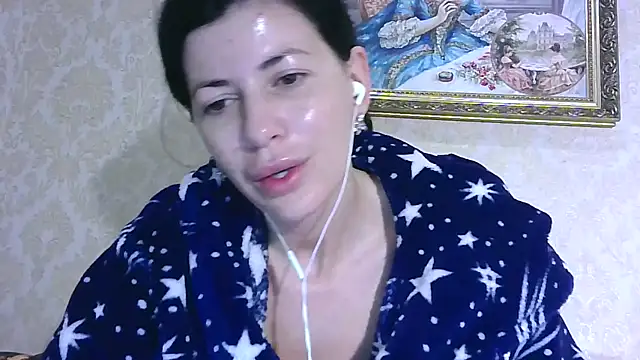 Snapshot of StunnigArt chatting on 05/19/26, 01:22 StunnigArt online show from 05/19/26, 01:22