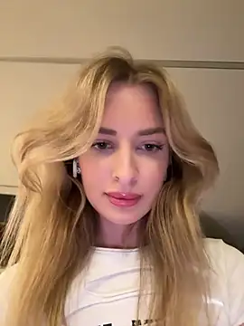 EvieEvans online show from 02/02/25, 08:51