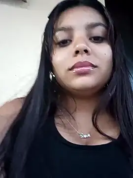 Snapshot of stefanie010 chatting on 01/18/25, 11:11 stefanie010 online show from 01/18/25, 11:11