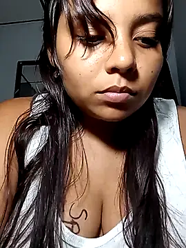 Snapshot of stefanie010 chatting on 02/02/25, 01:12 stefanie010 online show from 02/02/25, 01:12