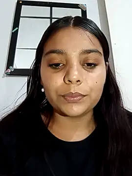 Snapshot of stefanie010 chatting on 02/17/25, 06:26 stefanie010 online show from 02/17/25, 06:26