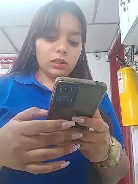 Snapshot of stefanie010 chatting on 03/11/25, 08:53 stefanie010 online show from 03/11/25, 08:53