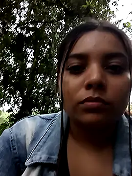 Snapshot of stefanie010 chatting on 05/10/26, 04:34 stefanie010 online show from 05/10/26, 04:34