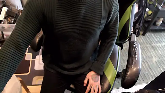 osirispouk online show from 02/15/26, 08:05