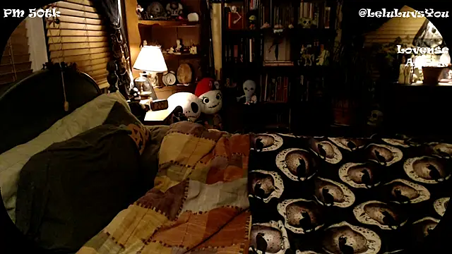 Snapshot of LeluLuvsYou chatting on 12/06/24, 07:21 LeluLuvsYou online show from 12/06/24, 07:21