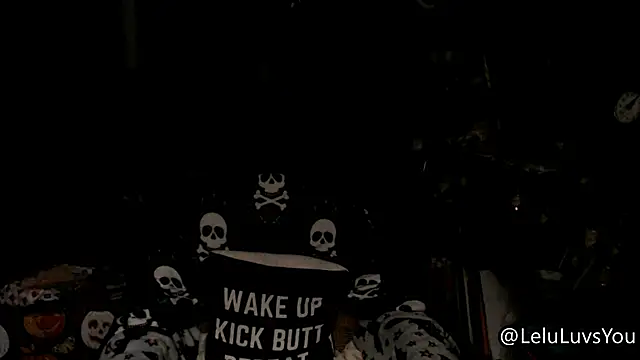 LeluLuvsYou online show from 11/01/25, 05:42