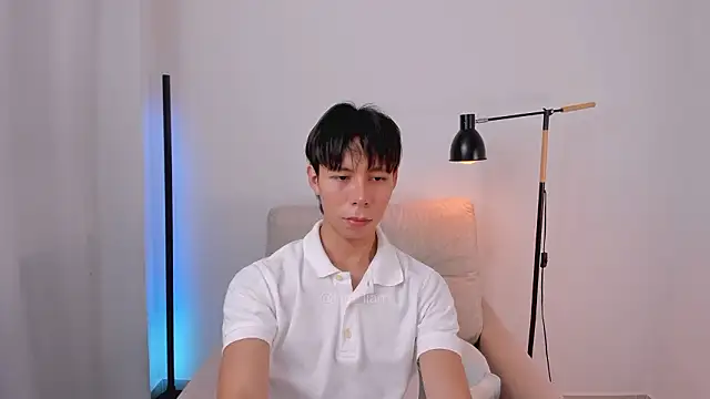 Snapshot of kim_lian21 chatting on 02/26/26, 12:26 kim lian21 online show from 02/26/26, 12:26