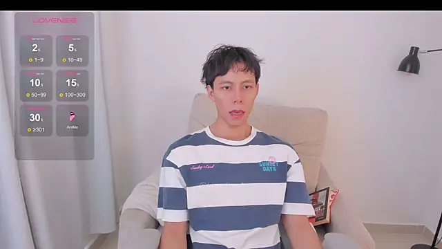 Snapshot of kim_lian21 chatting on 07/18/26, 03:27 kim lian21 online show from 07/18/26, 03:27