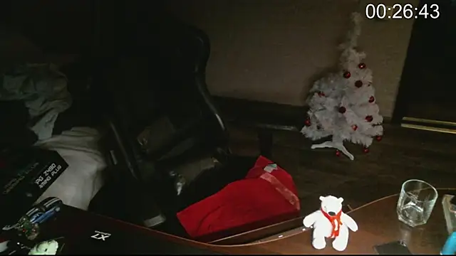 Snapshot of izilizi_23 chatting on 01/24/25, 02:19 izilizi 23 online show from 01/24/25, 02:19