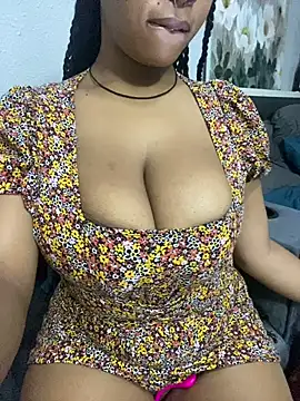 YellowHoneyDip online show from 01/30/25, 05:17