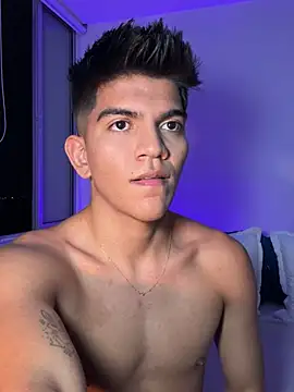 santiago 01 online show from 12/04/24, 11:57