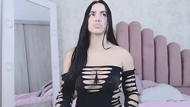 Bella Fior online show from 11/26/25, 08:32