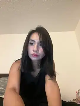 Snapshot of romma95 chatting on 12/21/24, 04:46 romma95 online show from 12/21/24, 04:46