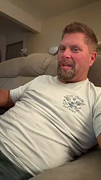 Snapshot of originalhempfarmer chatting on 04/21/26, 03:02 originalhempfarmer online show from 04/21/26, 03:02