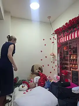 NaomiShimizu online show from 02/23/26, 08:17