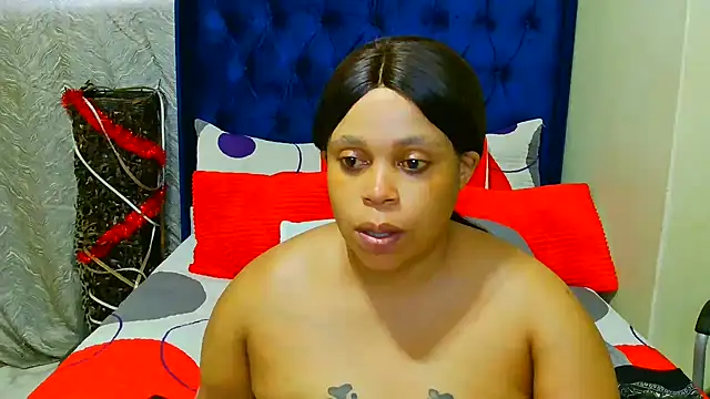 THESHORTQUEEN online show from 01/12/26, 04:34