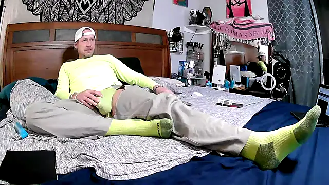 Snapshot of Obi-Spun-Kenobi chatting on 02/25/25, 04:46 Obi-Spun-Kenobi online show from 02/25/25, 04:46