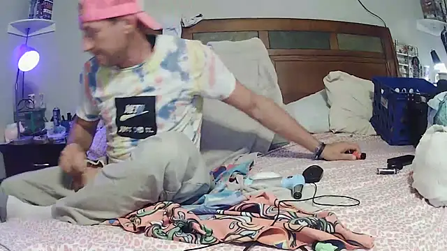 Snapshot of Obi-Spun-Kenobi chatting on 09/20/25, 09:16 Obi-Spun-Kenobi online show from 09/20/25, 09:16