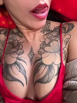 Snapshot of Nadiasexy chatting on 03/22/26, 02:09 Nadiasexy online show from 03/22/26, 02:09