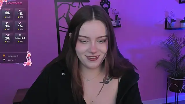 CoralineKeyns online show from 03/17/25, 08:51