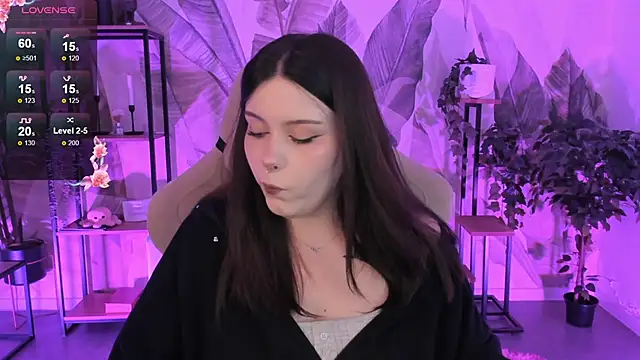 CoralineKeyns online show from 09/12/25, 08:14