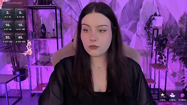 CoralineKeyns online show from 10/17/25, 05:43