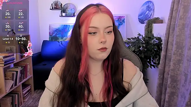 Snapshot of CoralineKeyns chatting on 04/01/26, 06:25 CoralineKeyns online show from 04/01/26, 06:25