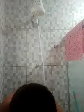 Snapshot of Nicolaskribeiro chatting on 04/05/26, 02:03 Nicolaskribeiro online show from 04/05/26, 02:03