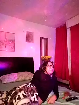 Cameron puppy online show from 09/17/25, 06:04