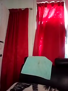 Cameron puppy online show from 09/18/25, 03:47