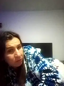 Cameron puppy online show from 10/06/25, 01:03