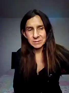 Cameron puppy online show from 10/09/25, 01:03