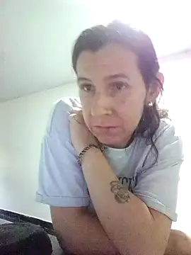 Cameron puppy online show from 11/10/25, 07:02