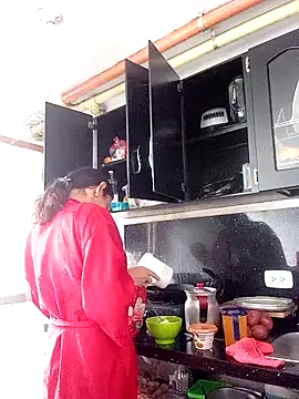 Cameron puppy online show from 12/04/25, 06:49