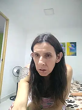 Snapshot of Cameron_puppy chatting on 05/31/26, 06:09 Cameron puppy online show from 05/31/26, 06:09