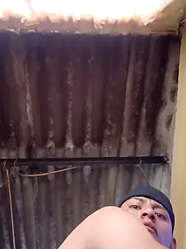 Snapshot of dantero chatting on 12/31/24, 03:09 dantero online show from 12/31/24, 03:09