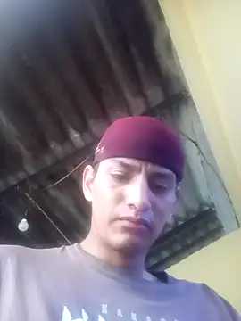 Snapshot of dantero chatting on 11/26/25, 01:56 dantero online show from 11/26/25, 01:56