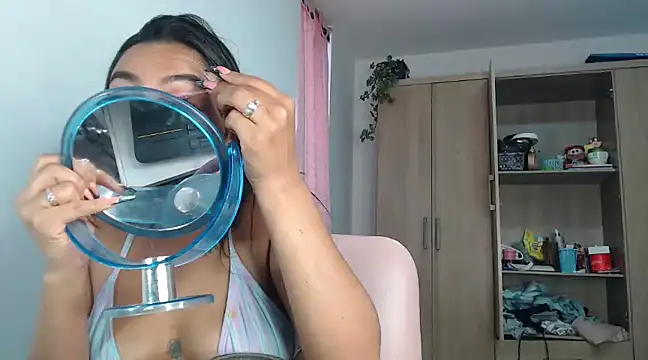 fairylatin222 online show from 01/17/25, 08:55