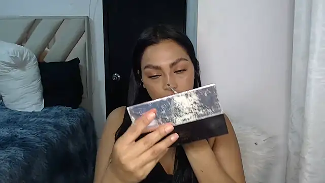 fairylatin222 online show from 09/23/25, 12:24