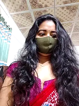 Snapshot of Dil-Ka-Radhika chatting on 11/21/25, 12:43 Dil-Ka-Radhika online show from 11/21/25, 12:43