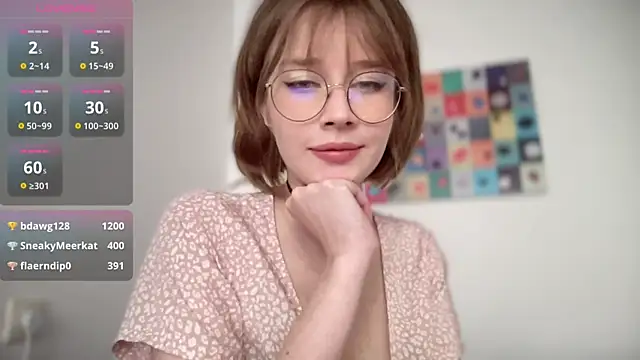 Snapshot of ms_christiana chatting on 10/22/25, 08:03 ms christiana online show from 10/22/25, 08:03