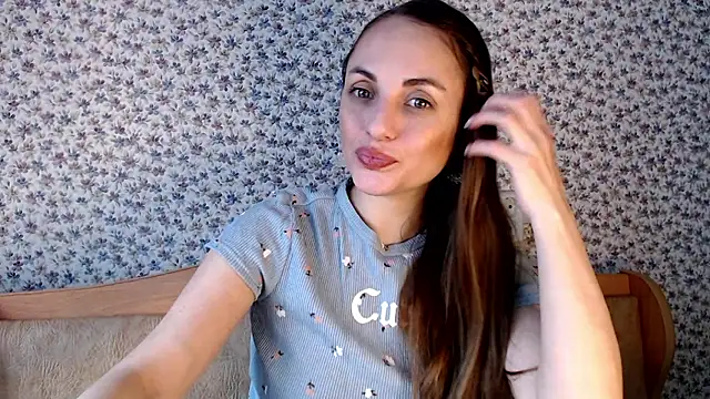 Snapshot of Tinadream20 chatting on 01/15/26, 11:37 Tinadream20 online show from 01/15/26, 11:37