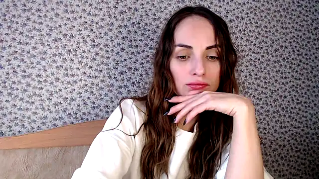 Snapshot of Tinadream20 chatting on 02/16/26, 10:33 Tinadream20 online show from 02/16/26, 10:33