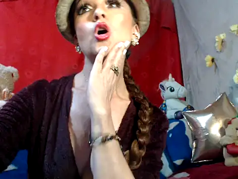 hottieperla online show from 01/05/25, 10:19