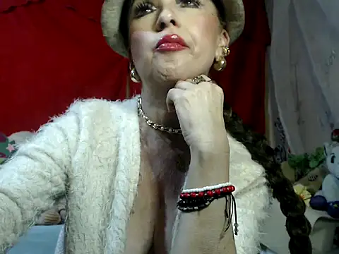 hottieperla online show from 11/03/25, 07:59