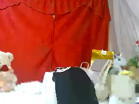 hottieperla online show from 12/21/25, 02:57