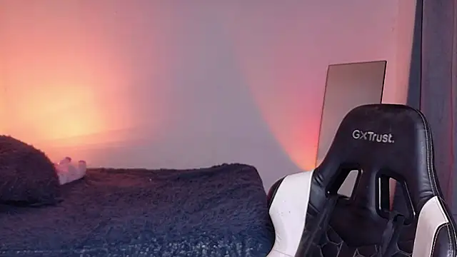 Alan26  online show from 04/04/26, 10:07