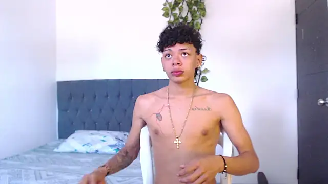 Snapshot of Harry_jhonsson chatting on 04/01/26, 06:16 Harry jhonsson online show from 04/01/26, 06:16