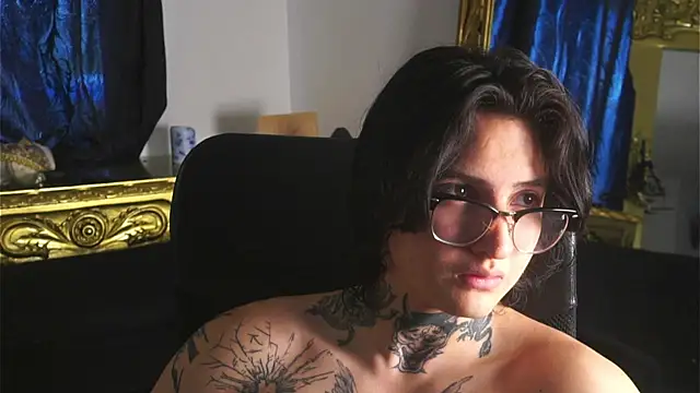 dantecoppolaa  online show from 01/07/25, 03:54