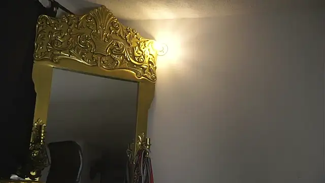 dantecoppolaa  online show from 01/23/25, 12:35